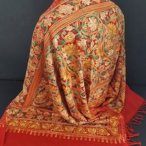Red Kashmiri Floral Embroidered Oversized Shawl Ethnic Pashmina Shoulder Wrap